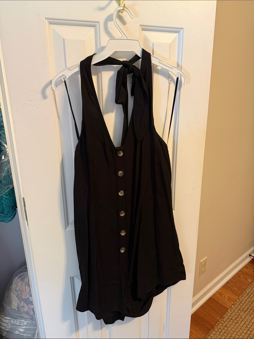 Women's Black Halter Button-Front Camisole